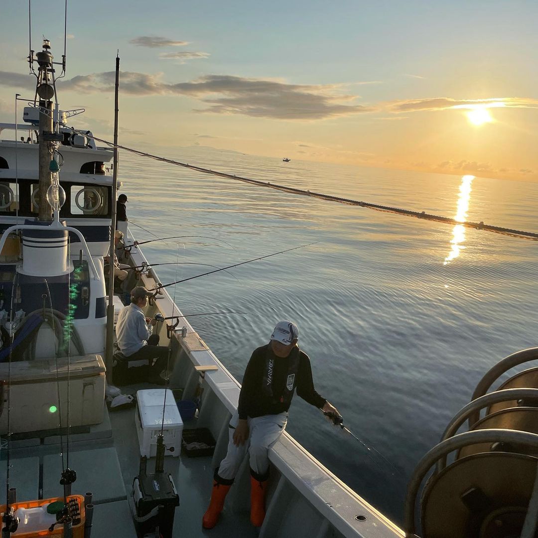 en 鳥船 目白 鳥船(トリフネ) - 雀 | en